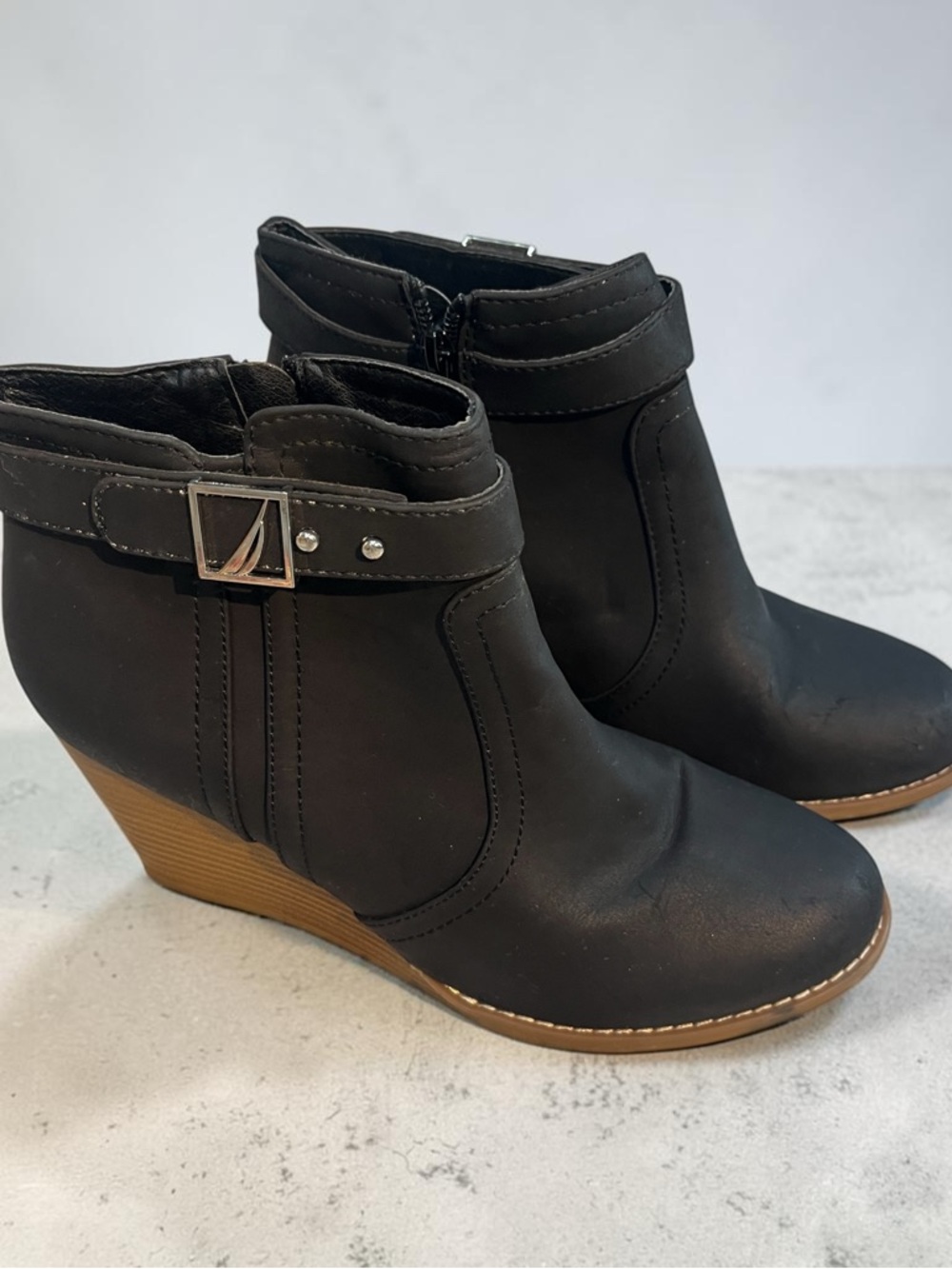 Nautica Glady Black Wedge Ankle Booties Side Zip Buckle Accent 10